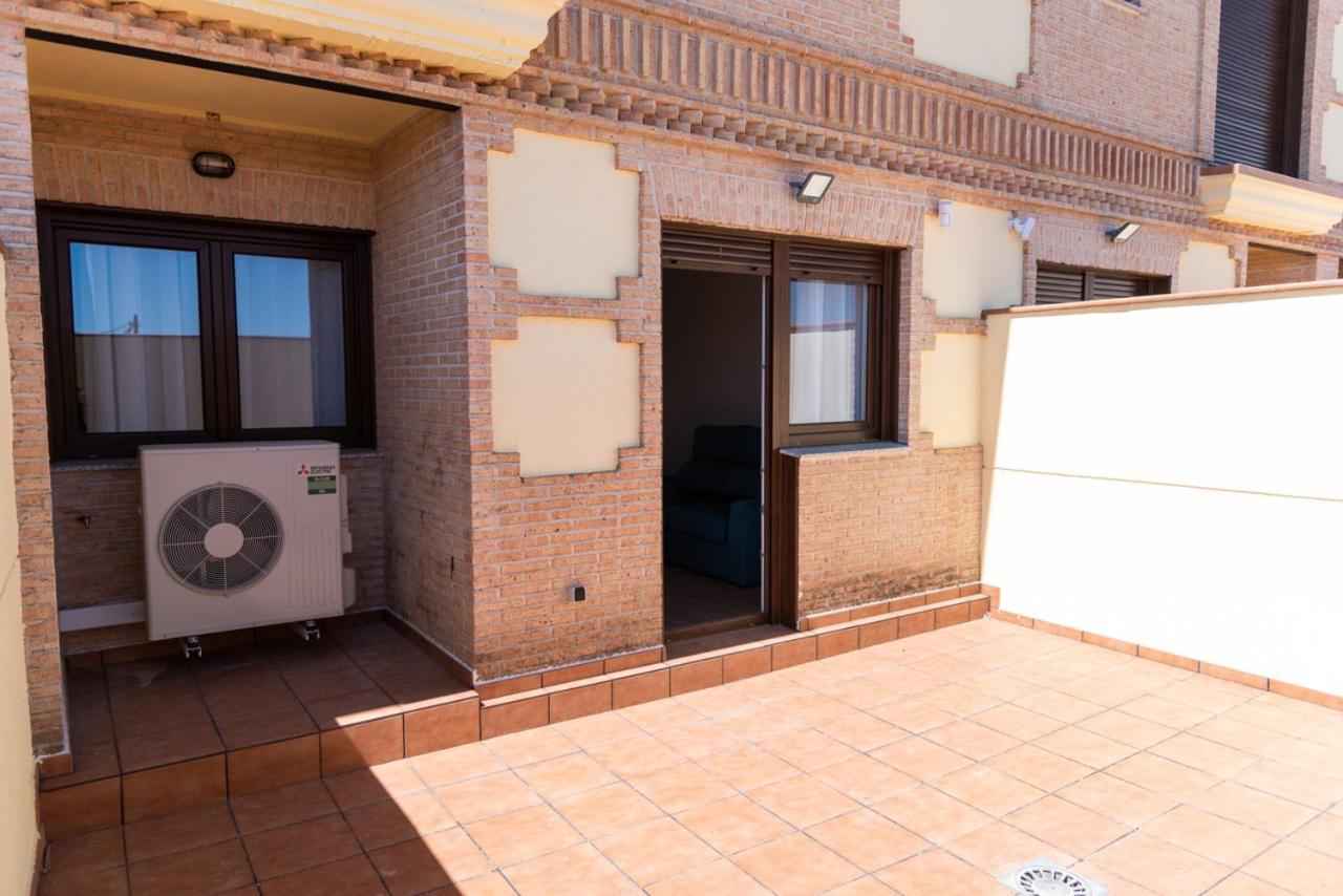 Apartamentos Hotel Carlos I Yuncos Exterior photo